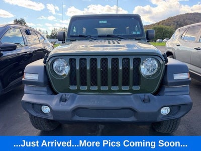 2022 Jeep Wrangler Unlimited Sport