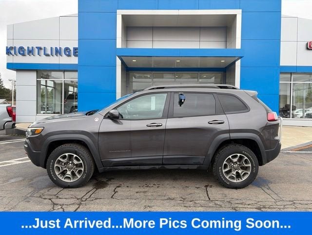 2020 Jeep Cherokee Trailhawk