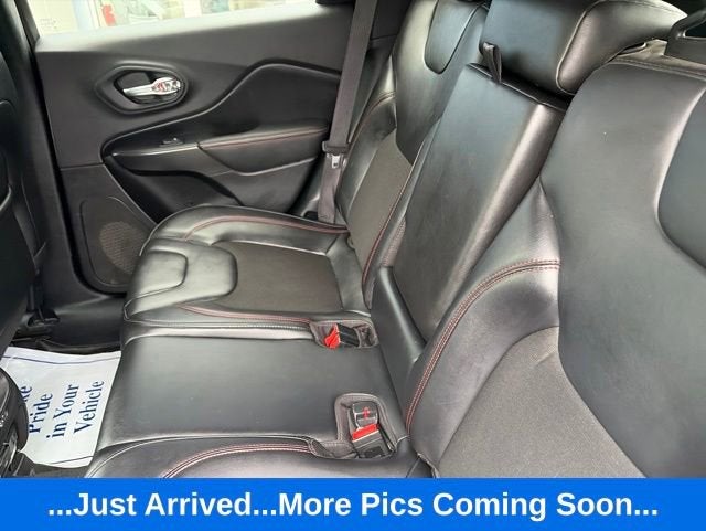 2020 Jeep Cherokee Trailhawk