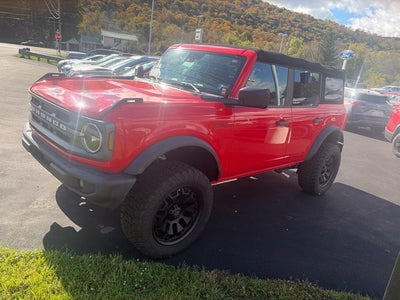 2022 Ford Bronco Base