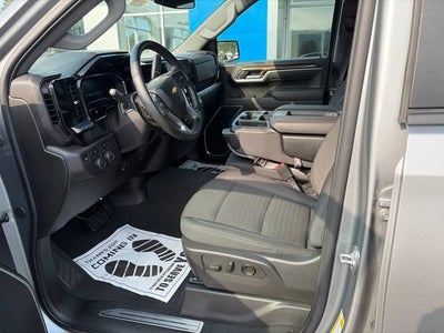 2025 Chevrolet Silverado 1500 LT (2FL)