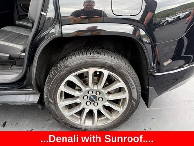 2021 GMC Acadia Denali