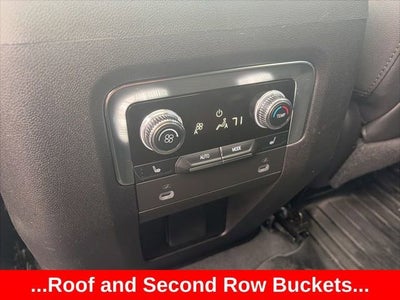 2024 GMC Yukon XL SLT