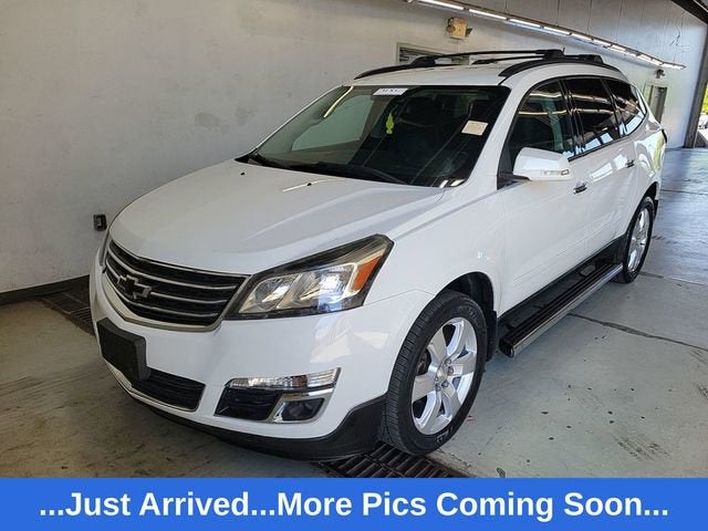 2017 Chevrolet Traverse LT