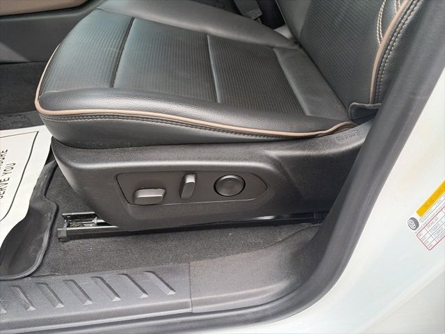 2023 GMC Canyon Denali