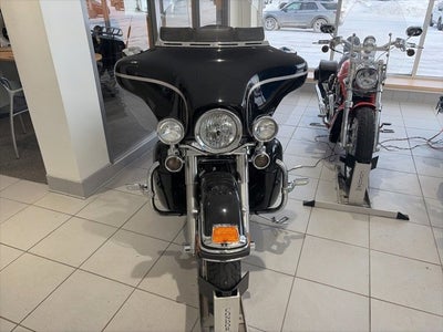 2003 HARLEY DAVIDSON ULTRA CLASSIC Base