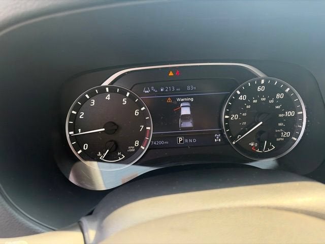 2022 Nissan Frontier SV