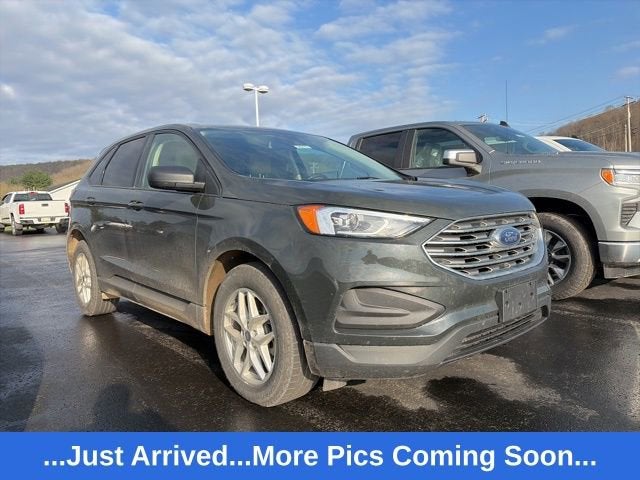 2022 Ford Edge SE