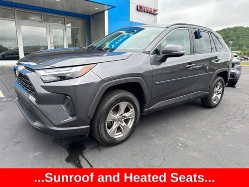 2022 Toyota RAV4 XLE