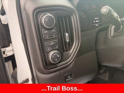2022 Chevrolet Silverado 1500 Custom Trail Boss