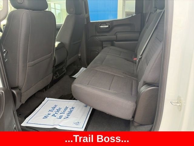 2022 Chevrolet Silverado 1500 Custom Trail Boss