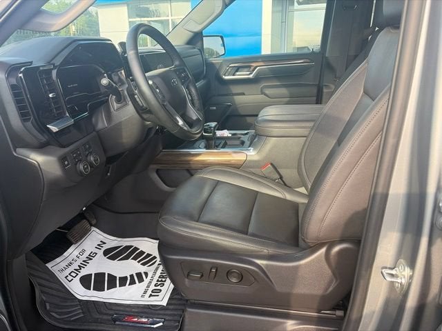 2025 Chevrolet Silverado 1500 LT Trail Boss