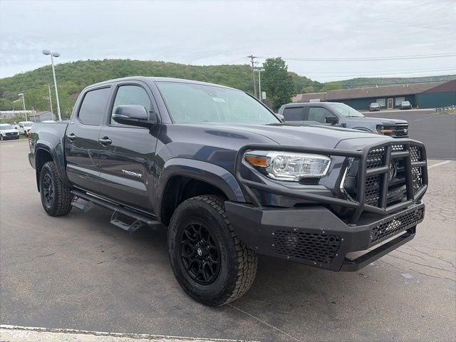 2022 Toyota Tacoma 4WD SR