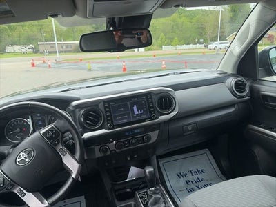 2022 Toyota Tacoma 4WD SR