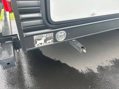 2020 CHEROKEE TRAILER Base
