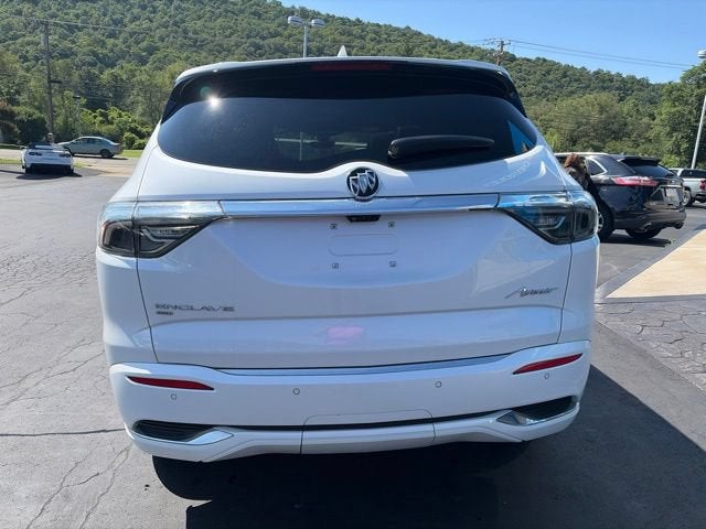 2022 Buick Enclave Avenir