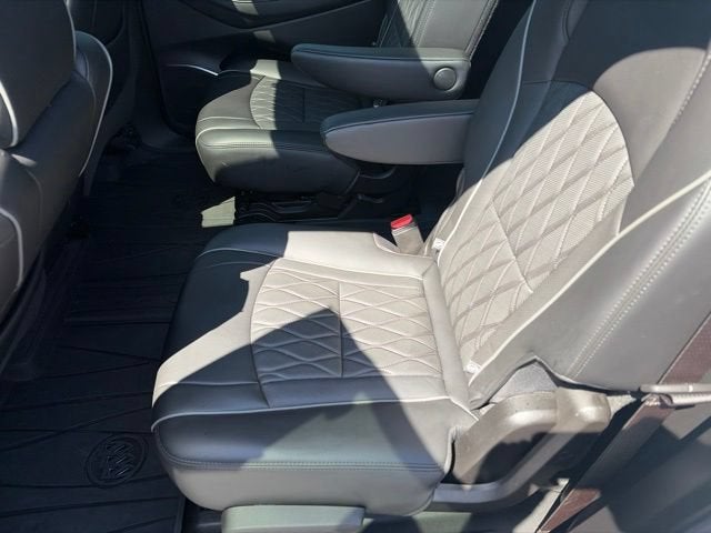 2022 Buick Enclave Avenir