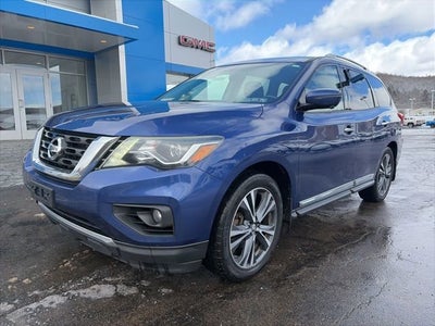 2017 Nissan Pathfinder Platinum