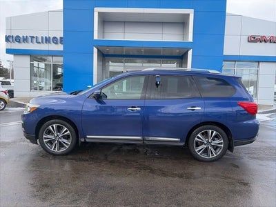 2017 Nissan Pathfinder Platinum