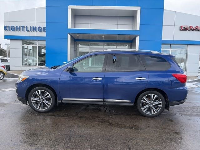 2017 Nissan Pathfinder Platinum