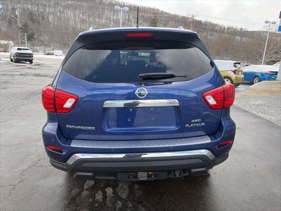 2017 Nissan Pathfinder Platinum