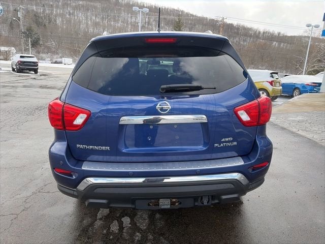 2017 Nissan Pathfinder Platinum