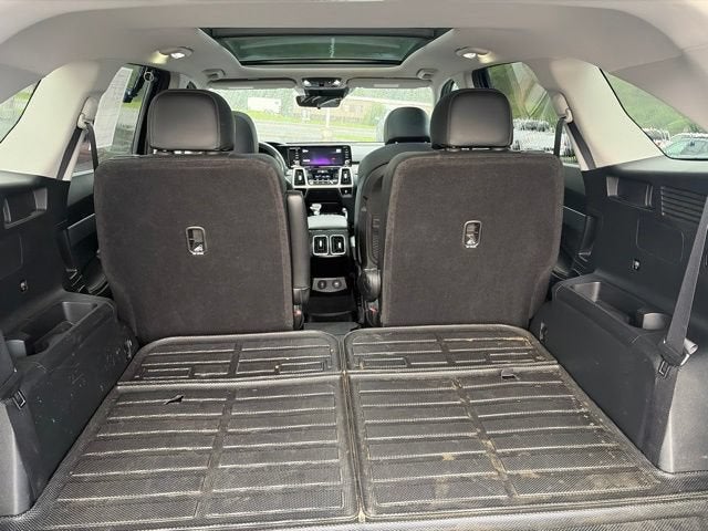 2022 Kia Sorento X-Line EX