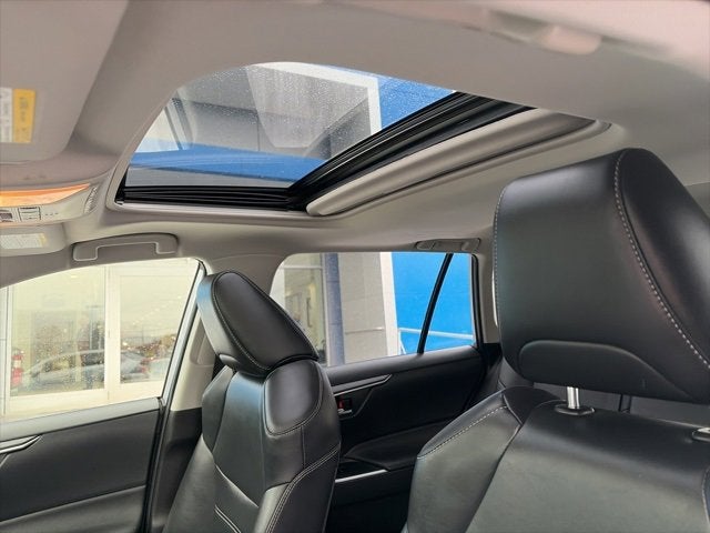 2020 Toyota RAV4 XLE Premium