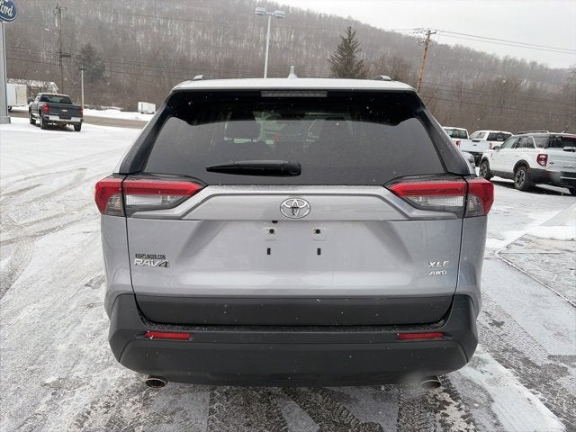 2020 Toyota RAV4 XLE Premium